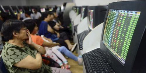 Shanghai Composite tăng vọt 5,3%